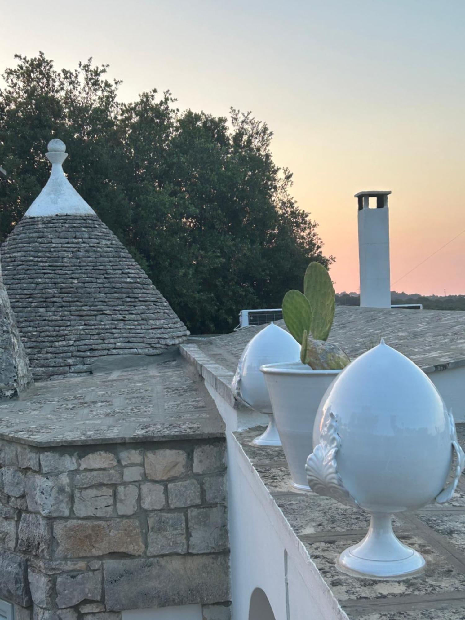 Il Trullo Di Simona Acomodação com café da manhã Locorotondo Exterior foto