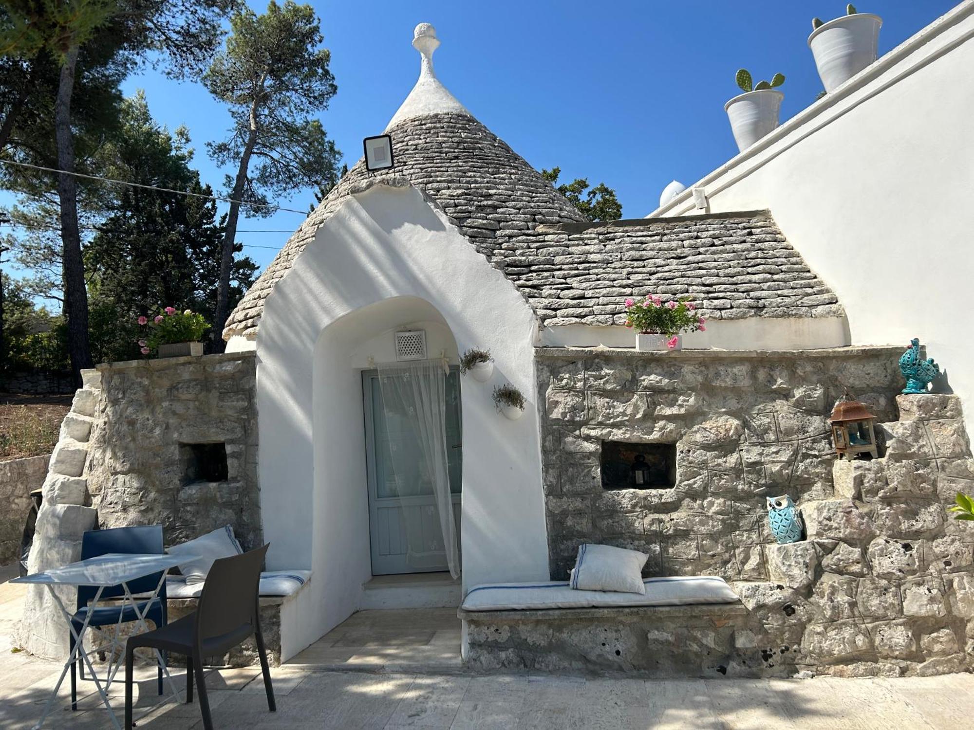 Il Trullo Di Simona Acomodação com café da manhã Locorotondo Exterior foto