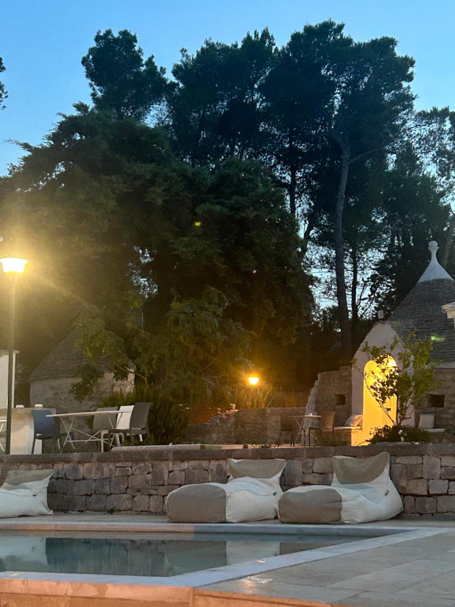 Il Trullo Di Simona Acomodação com café da manhã Locorotondo Exterior foto