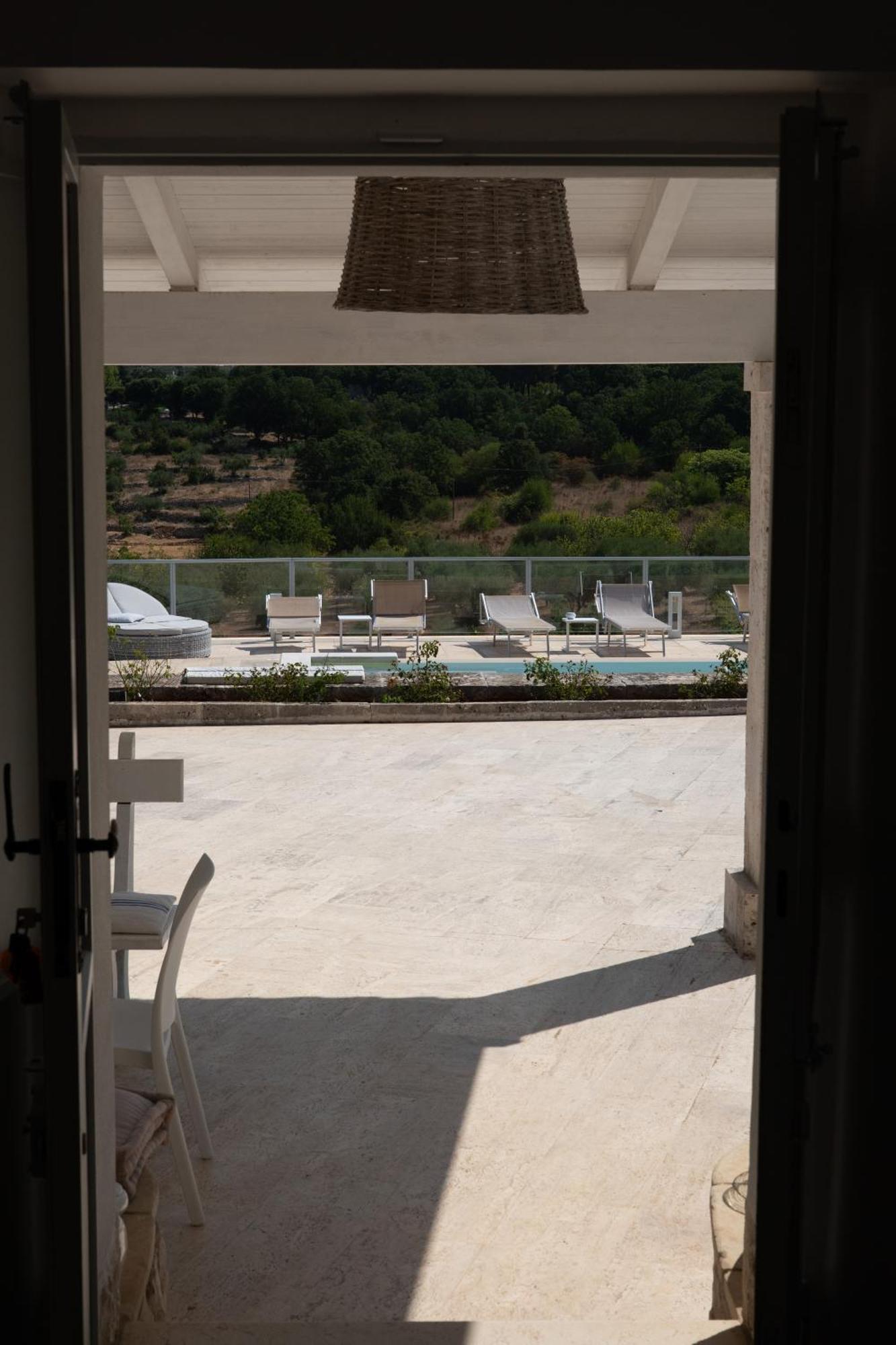 Il Trullo Di Simona Acomodação com café da manhã Locorotondo Exterior foto